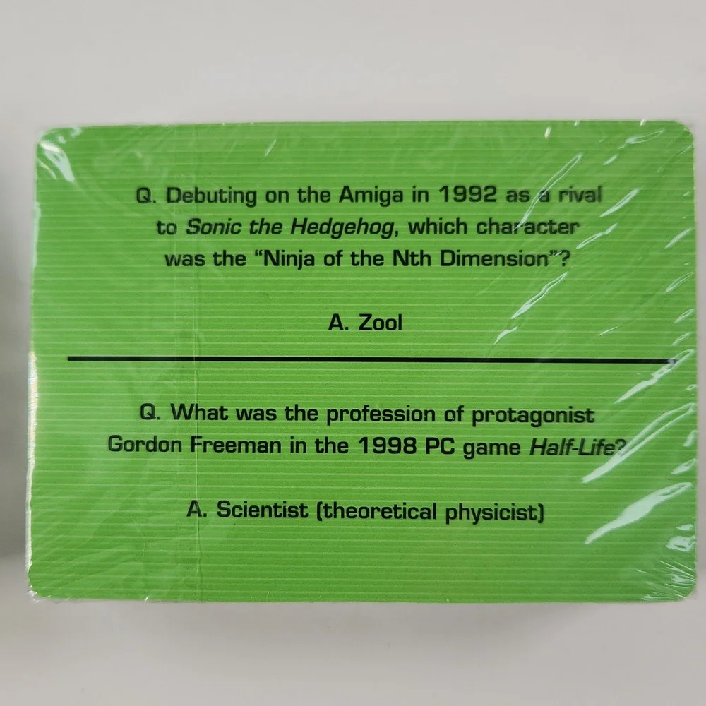 NWT Ultimate Video Game Trivia 300 Questions, Unplayed!
